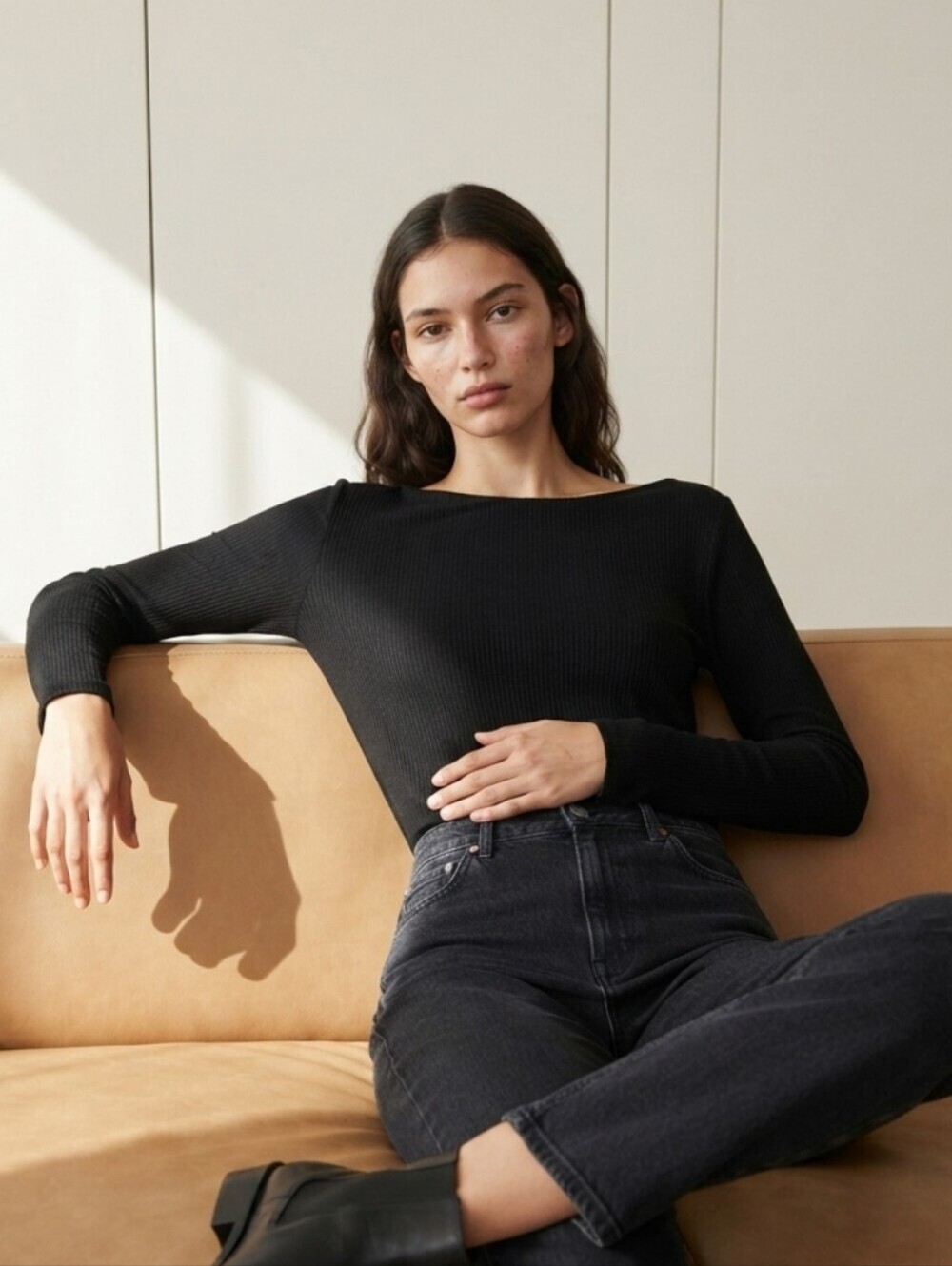Banana Republic Classic Black Rib-Knit Long Sleeve Top Stretchy And Soft Large